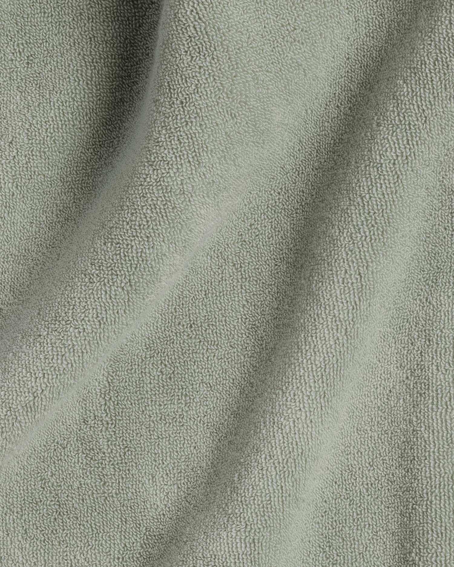 PureLuxe® Classic Plush Robe 4