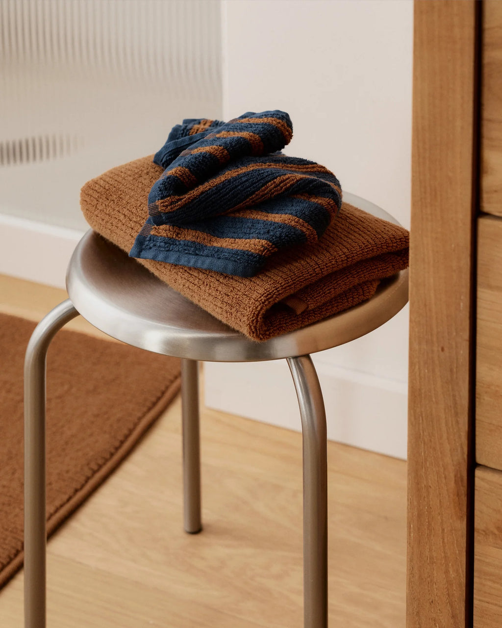 PureLuxe® Resort Stripe Towels Set 1